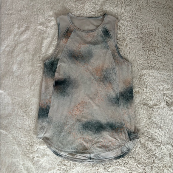 Lululemon - Sculpt Mesh Tank Top in Spray Camo Silvery Blue Multi - Picture 4 of 13